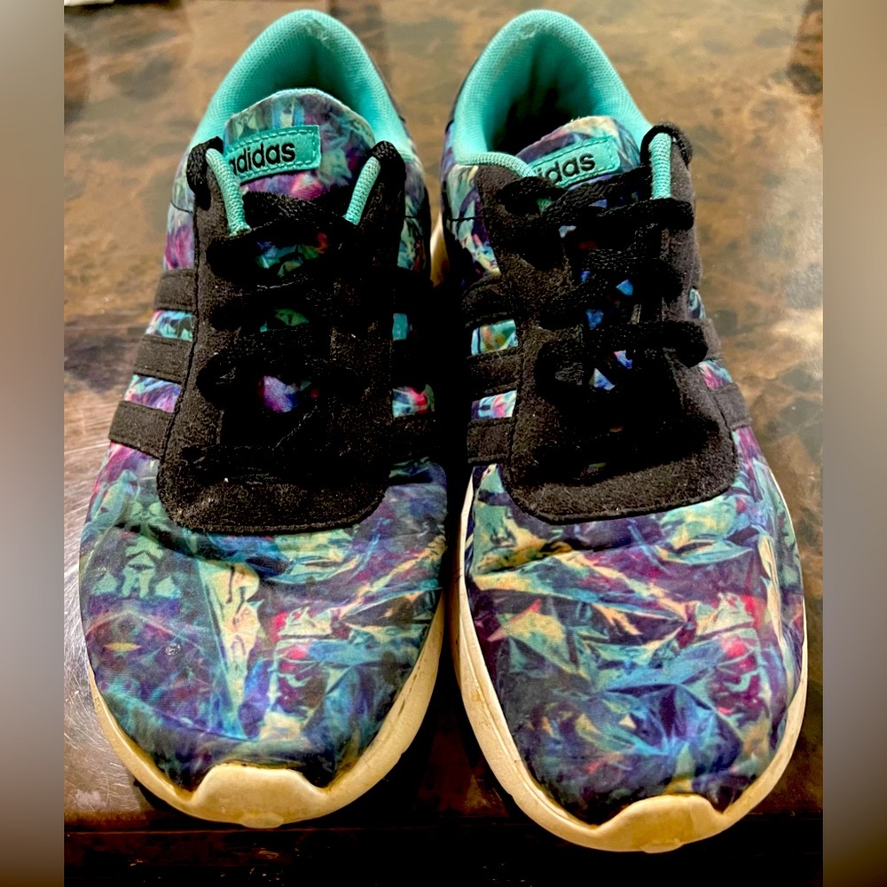 Adidas size 4.5